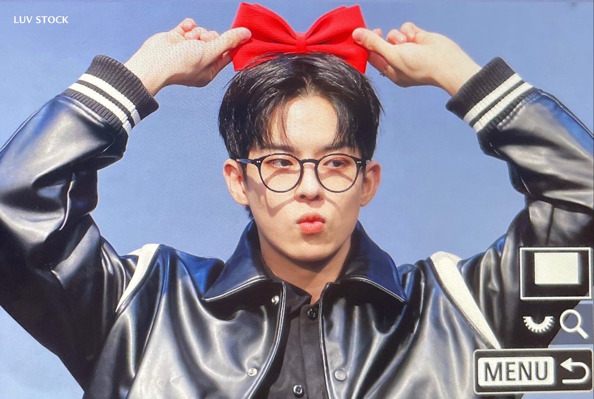 Luv_Stock's tweet photo. 230107 사운드웨이브 Pre✨

                     🎀
              ૮ ꒰ྀི ˶ᵔ ᵕ ᵔ˶ ꒱ྀིა

#빅톤  #victon  #정수빈 #수빈 
#JUNGSUBIN #SUBIN https://t.co/vCMS9xGlzI