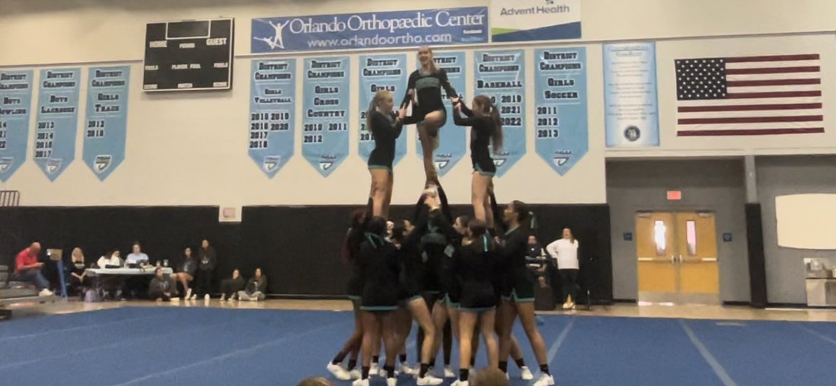 Great job by our Competition Cheer team and Friday Night sideline companions at the Husky Cheer Challenge today! Super proud of these ladies, <a href="/angiemguy/">Angie Guy</a> and  <a href="/DGregoryVCS/">Danielle Gregory</a>!!
#WeArePineRidge