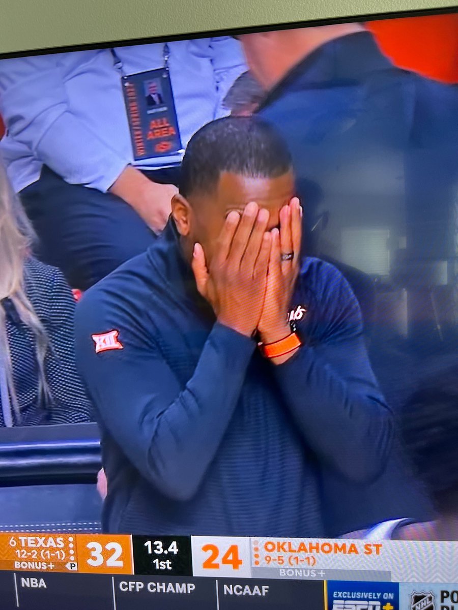 WastedOptimism's tweet photo. Our offense https://t.co/AzwmsV5MNF