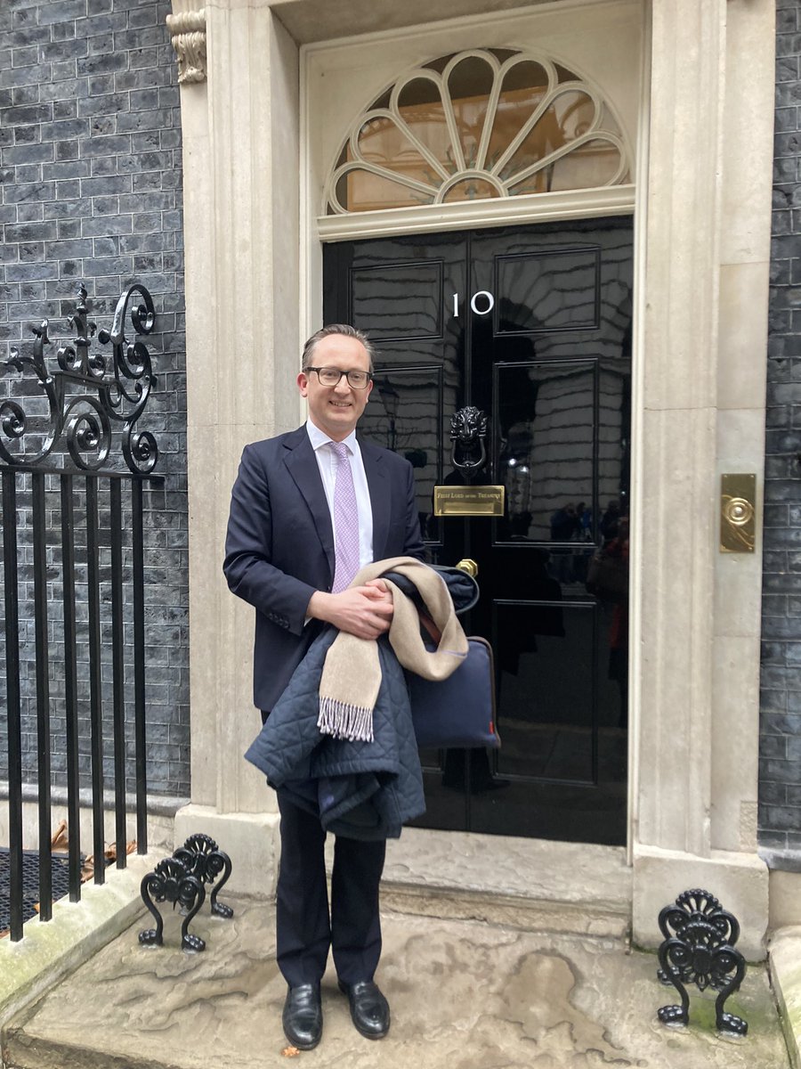 Dr Niall Keenan tweet media