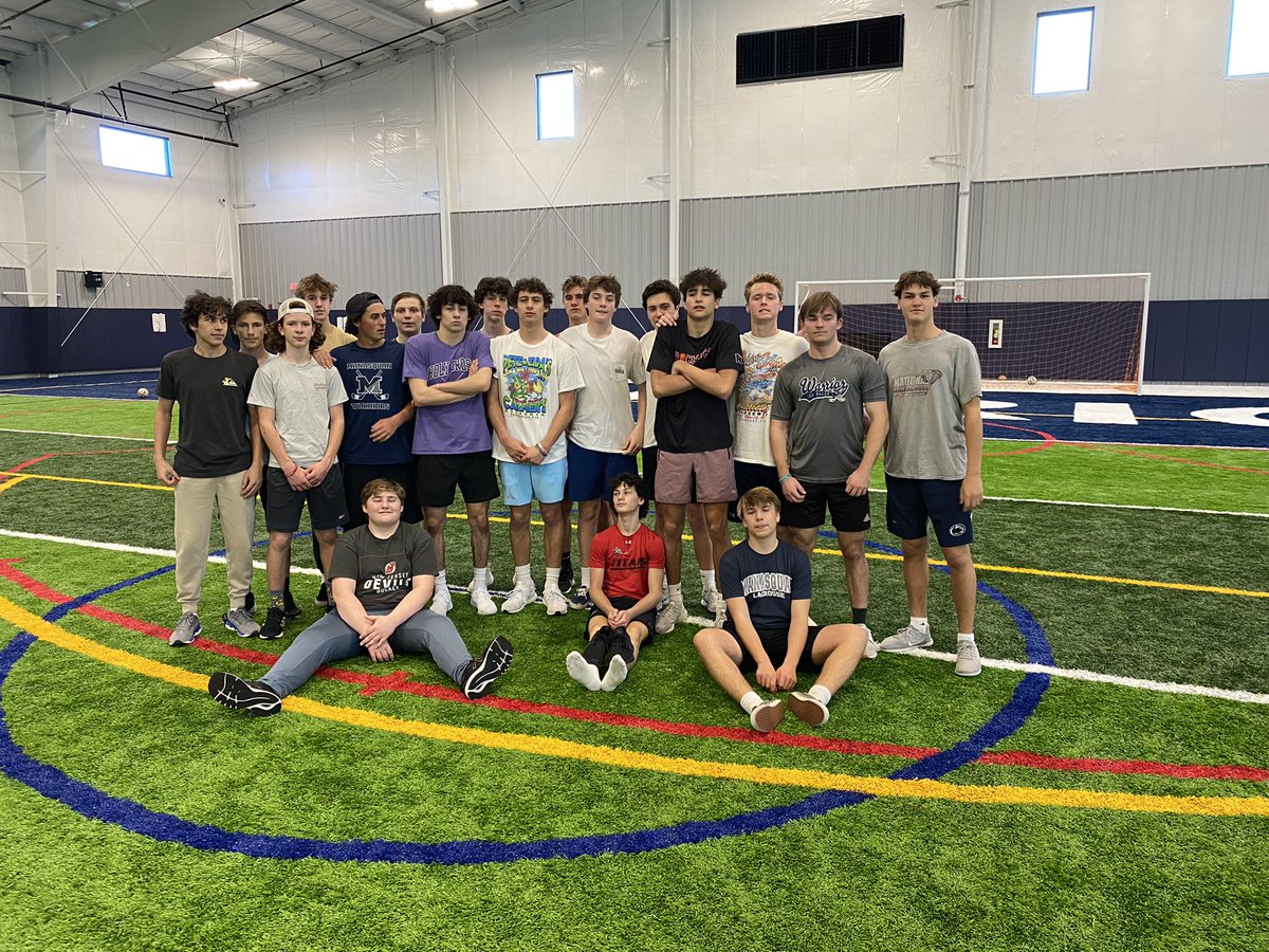RichardIrace's tweet photo. Putting in the off ice work. @HockeySquan getting at it early. @PrincipalSquan @SquanAthletics https://t.co/T5iuBZYB88