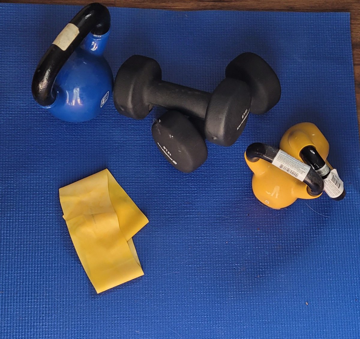 Chrissywissywo1's tweet image. Early Saturday morning session with my trainer..done. Feels great to be getting stronger! 🏋‍♀️#virtualworkout #goodlifefitness #FitnessMotivation