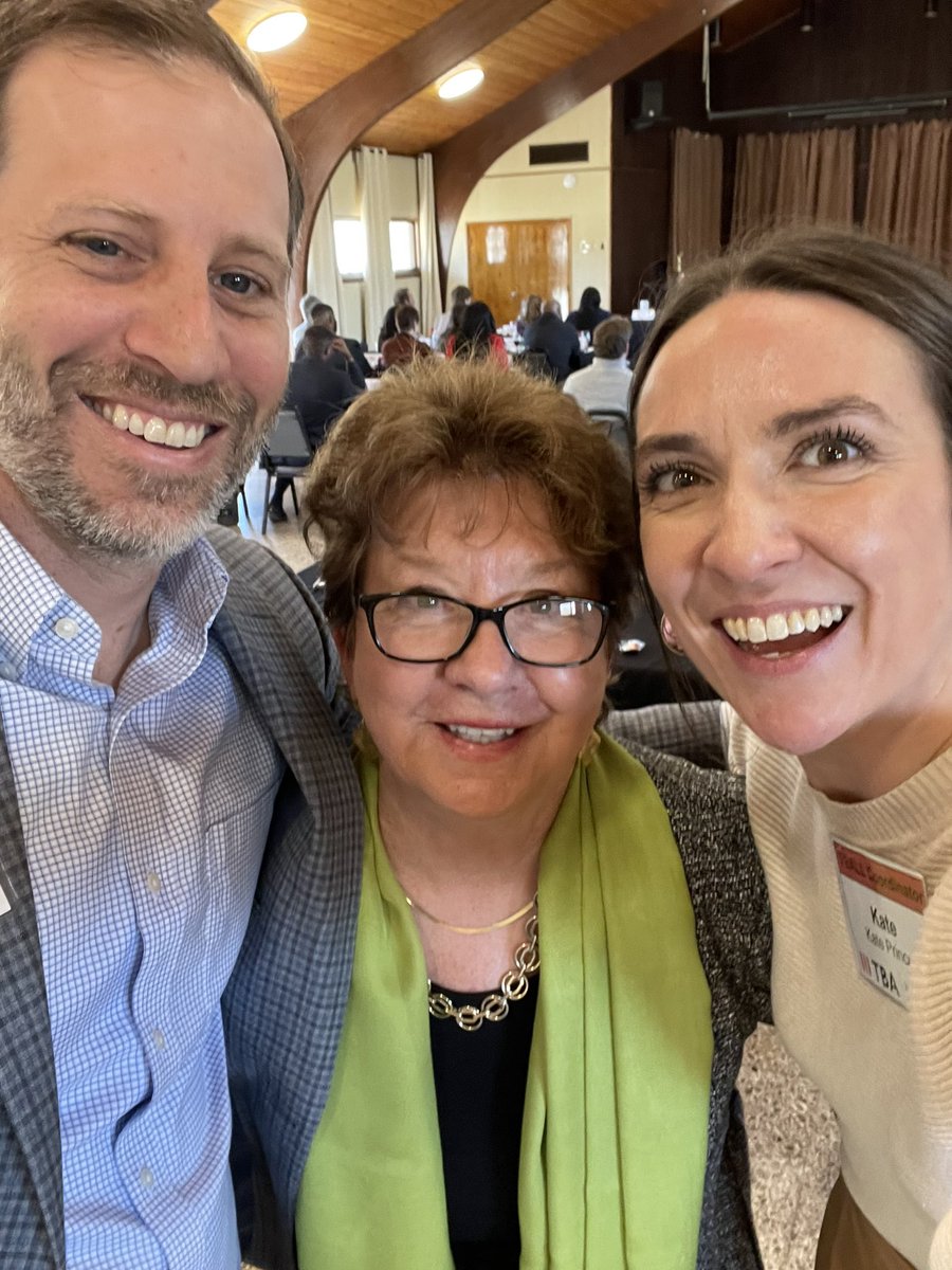 Deb_Varallo's tweet photo. What a great group of new @TennesseeBar Leadership Law 2023 class members. I thought my presentation went extremely well and was honored to follow @NashSchoolOfLaw Dean Bill Koch (surrounded by class members in 3rd photo). @@mKatePrince #leadershipmatters https://t.co/NfvDWOlyC4