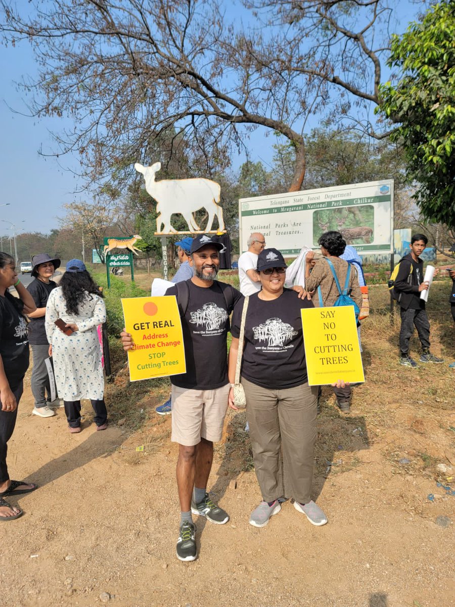 DhirajKaveri's tweet photo. Walked 9Km with #DesamKosamPrakash who is walking 200Kms #Warangal- Manneguda for Banyans Of Chevella
#WalkForNature
#WalkForFuture
#MarriChettuManaChettu
@chevellabanyans
#heritageofhyderabad
#NationalTree
#SaveTrees
#SaveBirds
@vijayasihs
@NHAI_Official @KTRTRS @PMOIndia https://t.co/iENOZkAw5P
