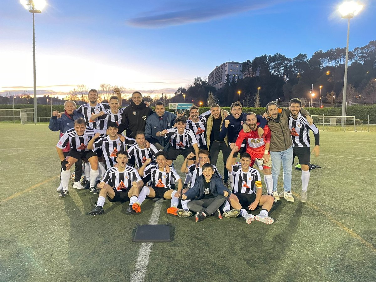 Ho hem tornat a fer!!! 

2-0 i +3!!!

⚽ Agu
⚽ Alvaro

🖤🤍