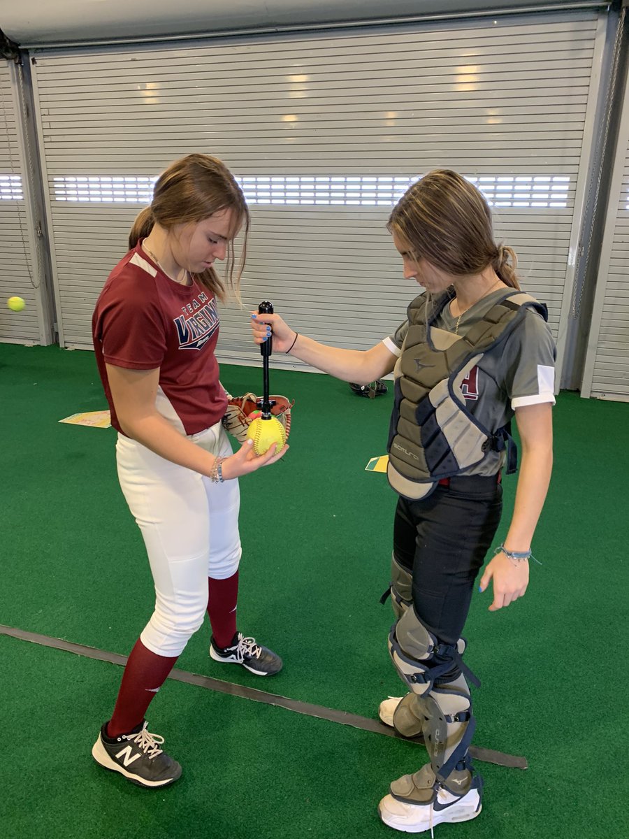 HoyaSBCamps's tweet image. 🥎Great things are happening over here🥎Pitching Clinic currently happening NOW🥎#workhardplayharder #HoyaSBCamps #CoachPat #legend