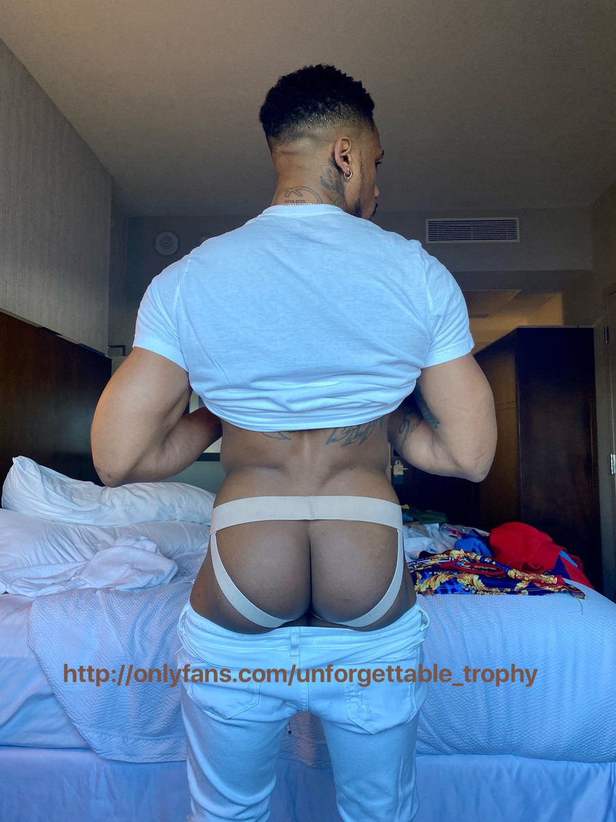 Trophy_King1's tweet photo. #Who said Masculine Guys don’t like Jockstraps too 😌 #lightskin #tattoos #Masculine https://t.co/YYPgMBJGl7 https://t.co/rAMi2niGwo