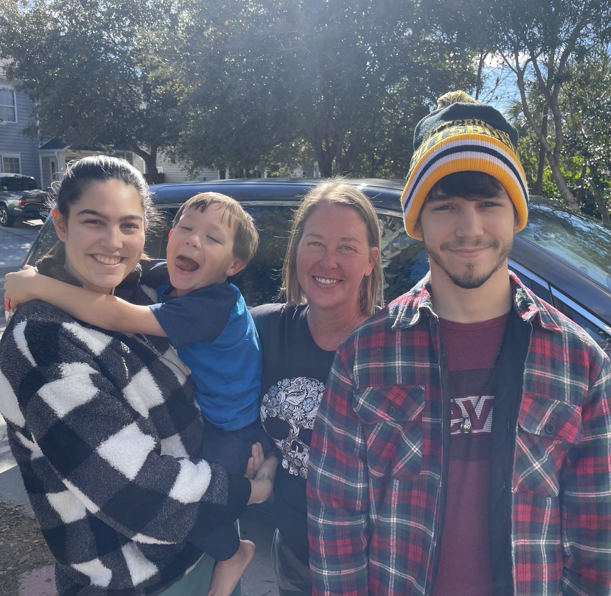 mrslorijg's tweet photo. #MyGamecocks are heading back to school🥰
#OfficialHolidayEnd😭 https://t.co/LNkBKDQRsz
