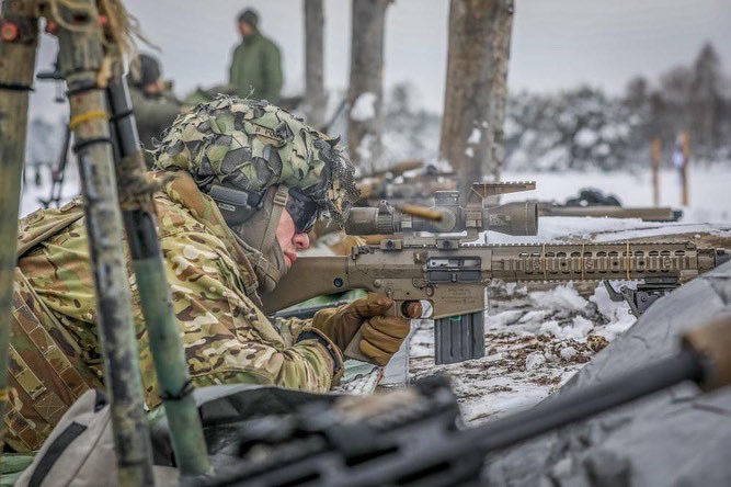 FightingFirst's tweet image. #safetysaturday | Have trust in your equipment 💪 #BigRedOne #fightingfirst