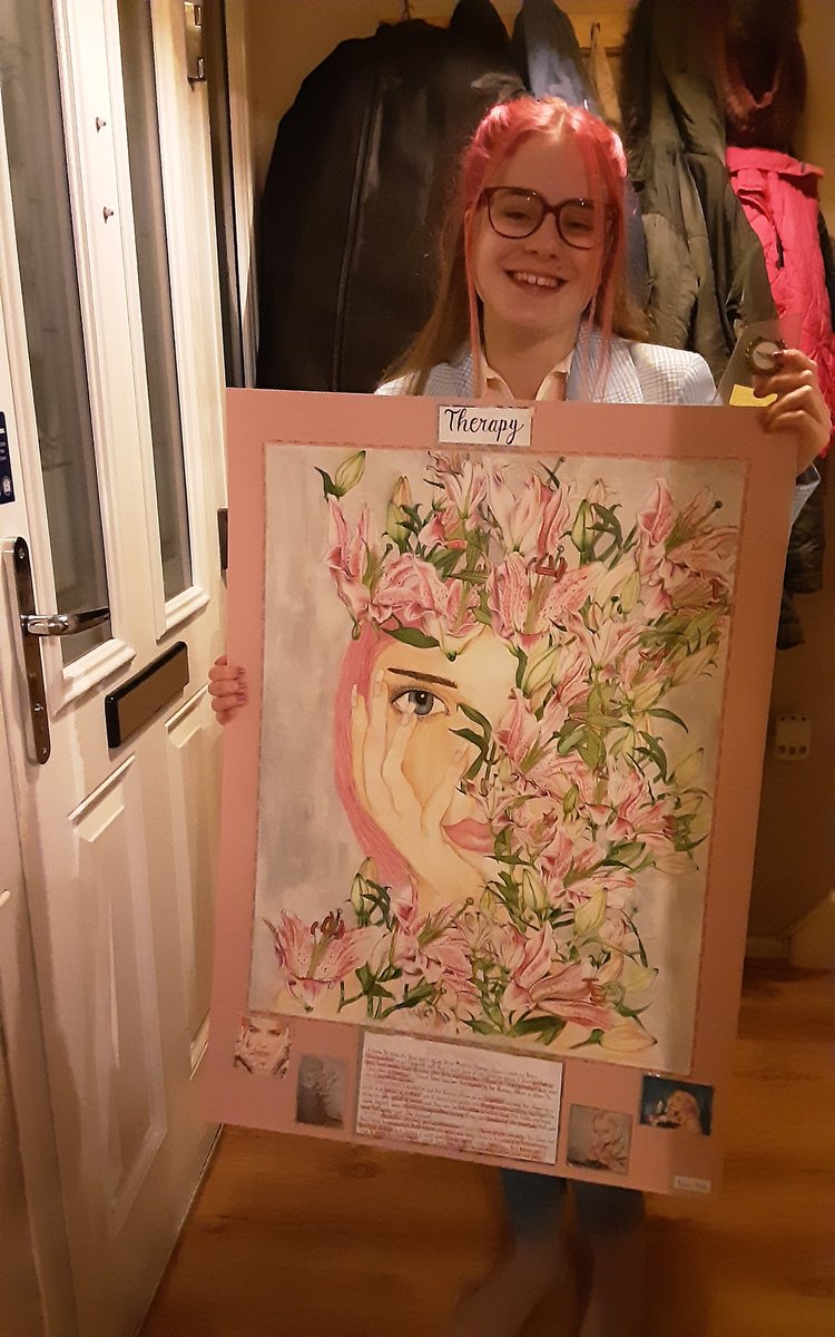 IanHunt33's tweet photo. My daughter won an art award for her @AnneMarie final piece!! Very proud 🤩 @Beaniebhebhe https://t.co/GvMzBoC0IJ