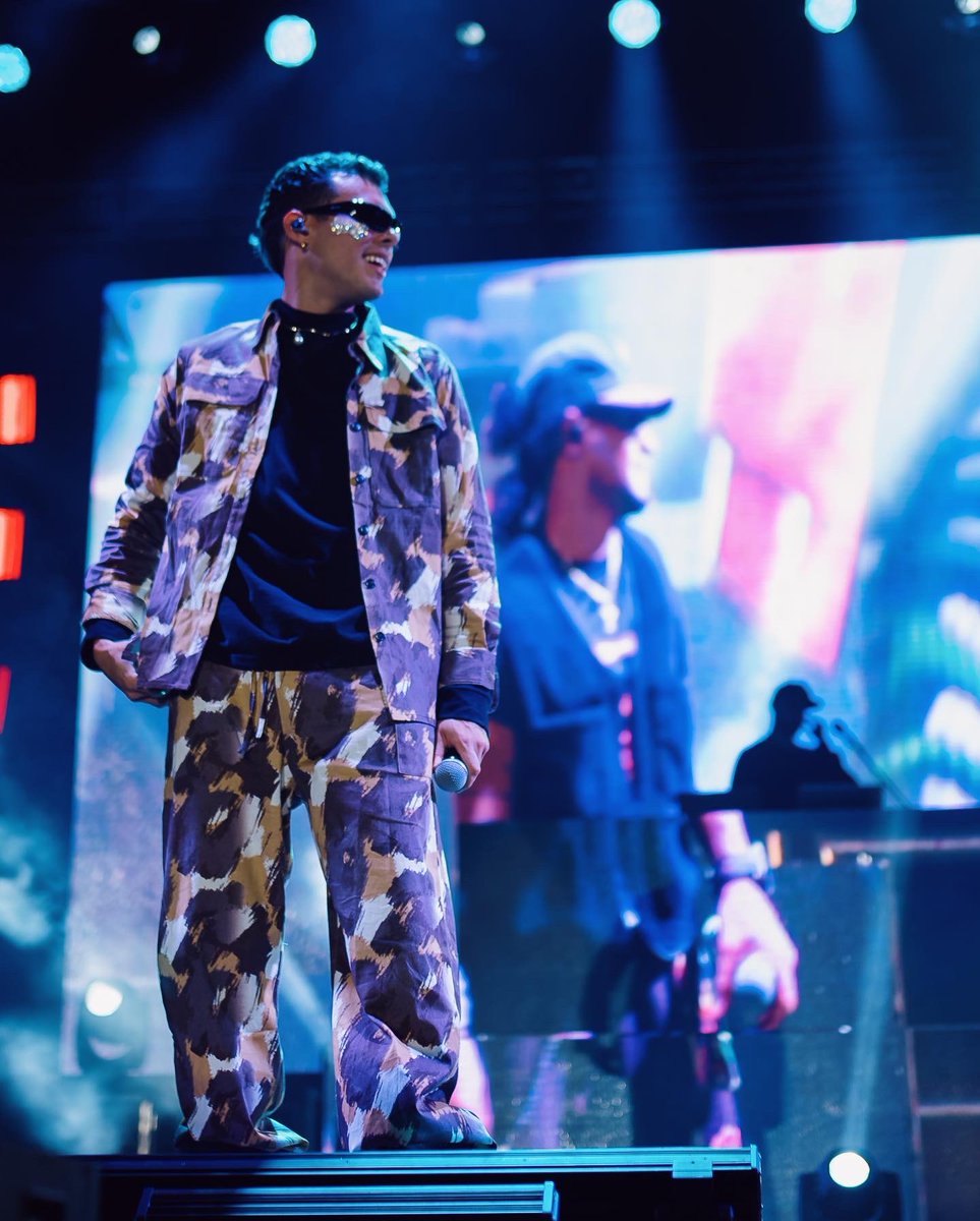 CNCOmusic's tweet photo. Y nosotros somos… https://t.co/DlqKdXOeHv