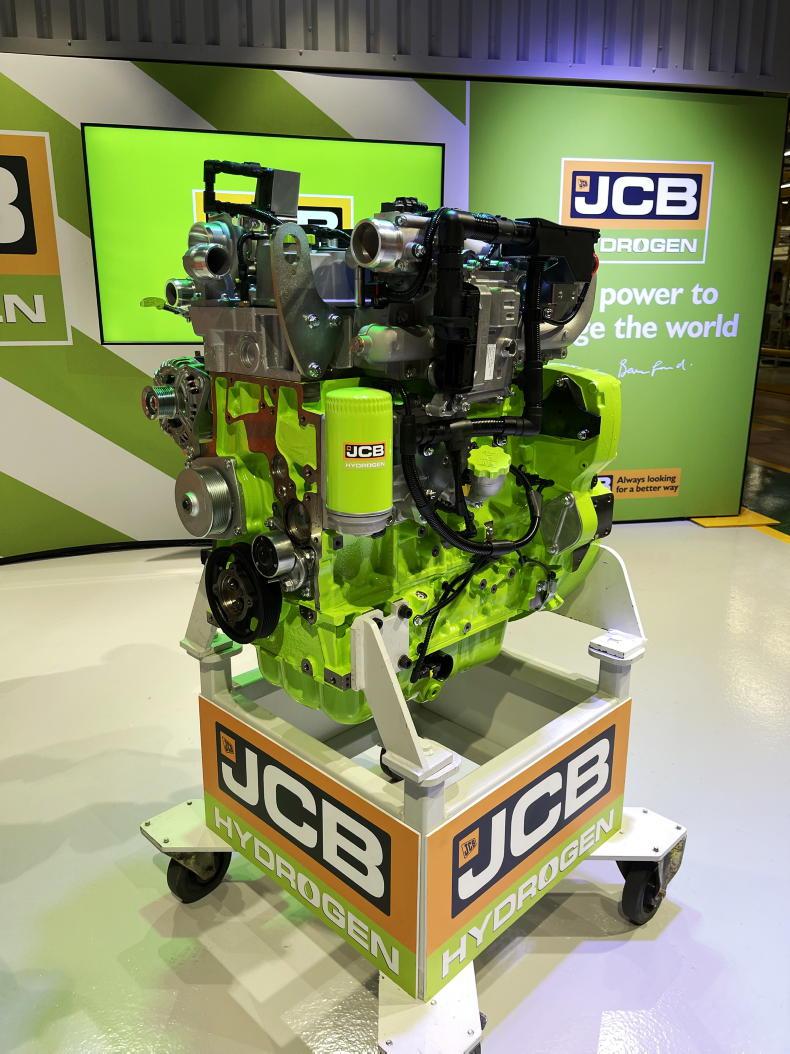 JCB’s £100 million hydrogen engine development programme is celebrating a major  milestone. A team of 100 engineers have been working on the programme for more than a year and the 50th JCB hydrogen combustion engine has now come off the production line. #UKmfg🇬🇧