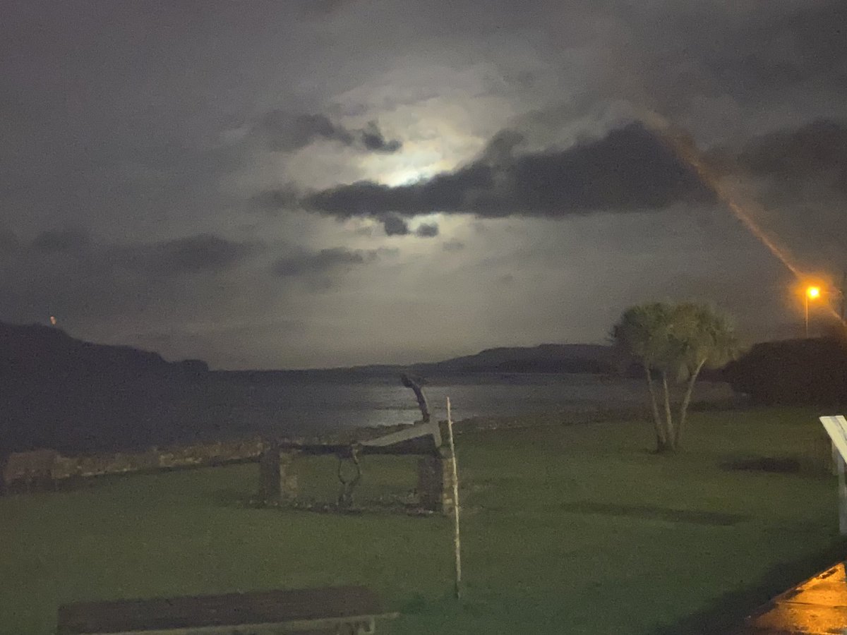 JamesSliabhLiag's tweet photo. Celebrating 100 years of @ArnoldsHotel with a showcase of #Donegal and a special bottling at #100Proof to celebrate #Dunfanaghy https://t.co/TvcNtFfOaS