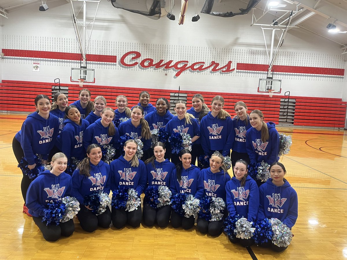 dancedevilsshs's tweet photo. Dance team has officially qualified for State in 4 categories!
Pom 💙jazz💙hip hop💙gameday

We will compete on Saturday 1/28 at Westerville North High School https://t.co/cxE2EoDigq