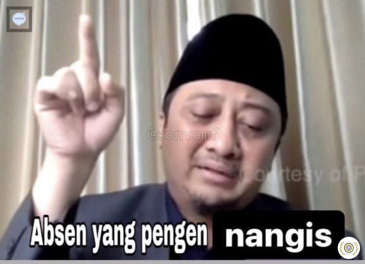 airlanggafess's tweet image. -uner teruntuk dosen agama "tidak ada yg bisa menilai keimanan seseorang🙏" jadi mari bapak/ibu mohon kerjasamanya untuk memberi saya nilai A🥹