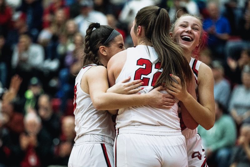 JekotJillian's tweet photo. 1,000 Points! This would have never been possible without my coaches, teammates, the entire CVGB program, my family, and everyone else that has been by my side throughout my high school basketball career- thank you all for giving me this opportunity❤️ https://t.co/RKaQYKx7Qf
