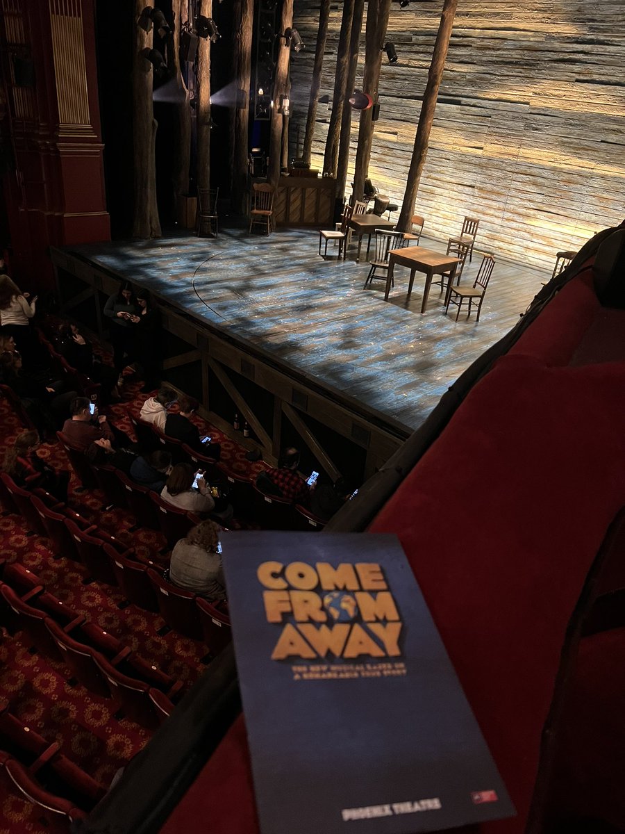 MMRobCal's tweet image. Awfully excited to see my ex client from my agenting days @alice_fearn in the penultimate performance of the London run of @ComeFromAwayUK - had the chance to come tonight - but could not change plans. Let's hope the cast STFE! And not rush - xxxxx
