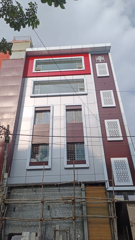 SumadhuBuildte1's tweet image. Successfully Completed Facade Cladding Project For Maruthi International in Binnipete, Bengaluru.
#Acpcladding #Frontelevation #Glasscladding #AlstoneAcp #Acpwork #Cladding #ExteriorCladding