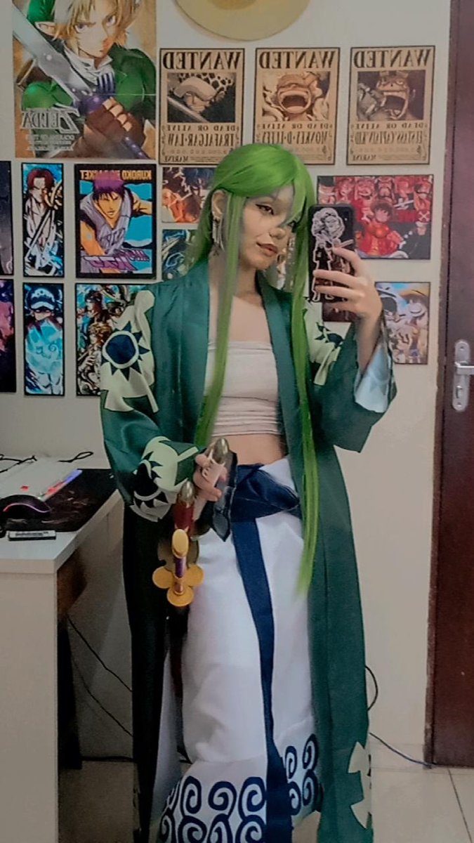 Kokitates's tweet photo. + Zoro 💚 https://t.co/sXdA8m2T4T