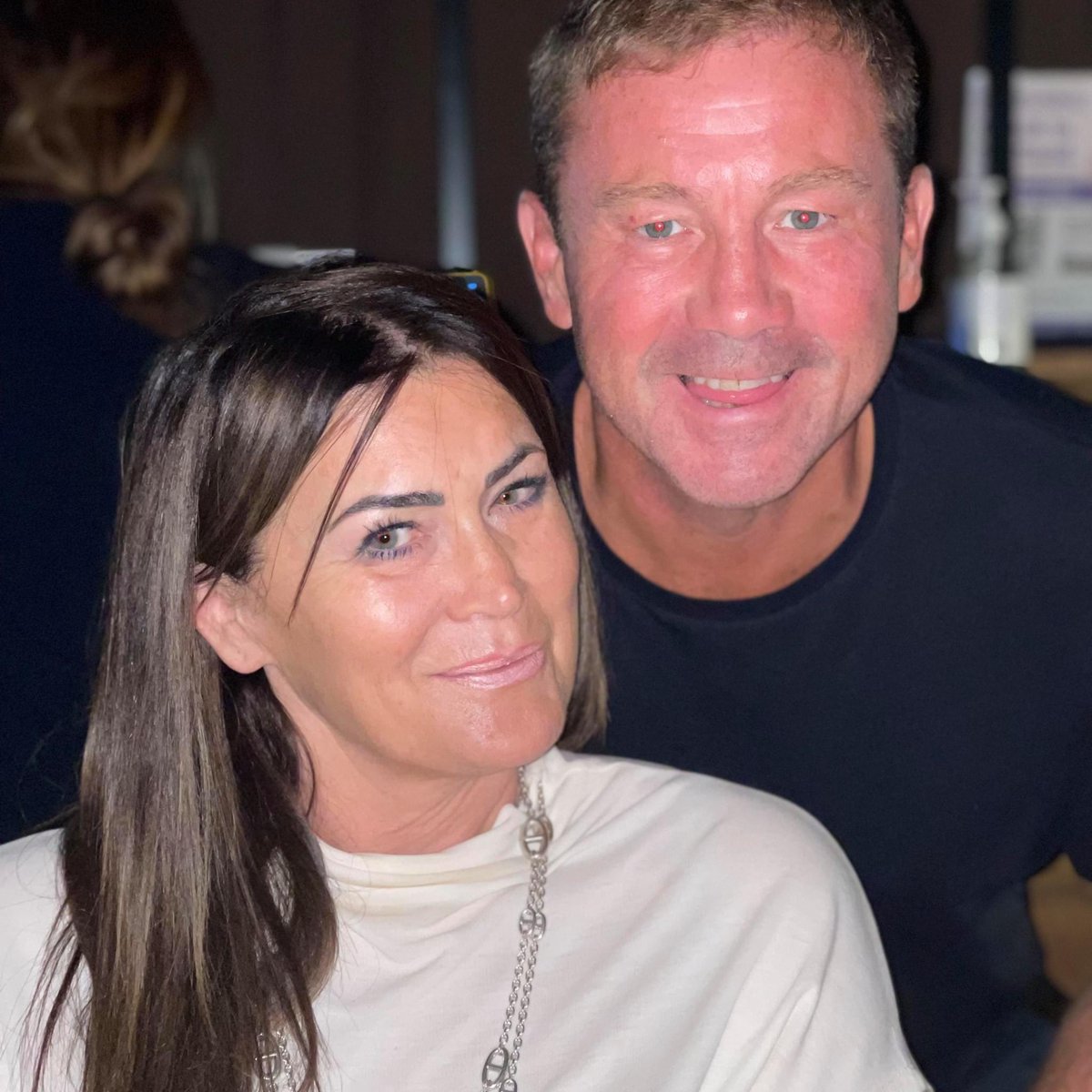 helenahood25's tweet image. My sister Lisa sadly lost her fight today ,she’s at peace now 🙏🙏🙏💚💚💚