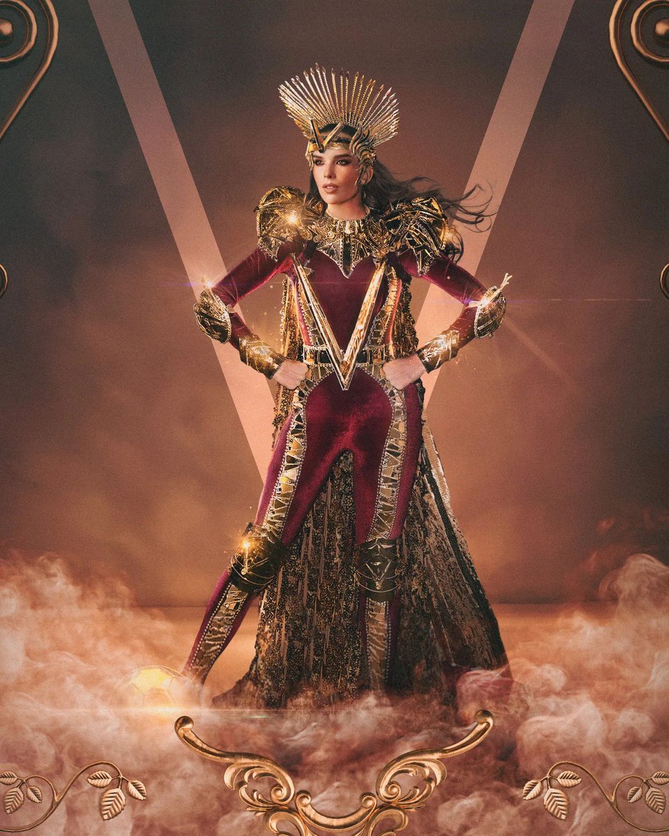 IndigoyAzul's tweet photo. Cómo ven el traje típico de nuestra Miss Venezuela, Amanda Dudamel? https://t.co/ORgi9ixtTV