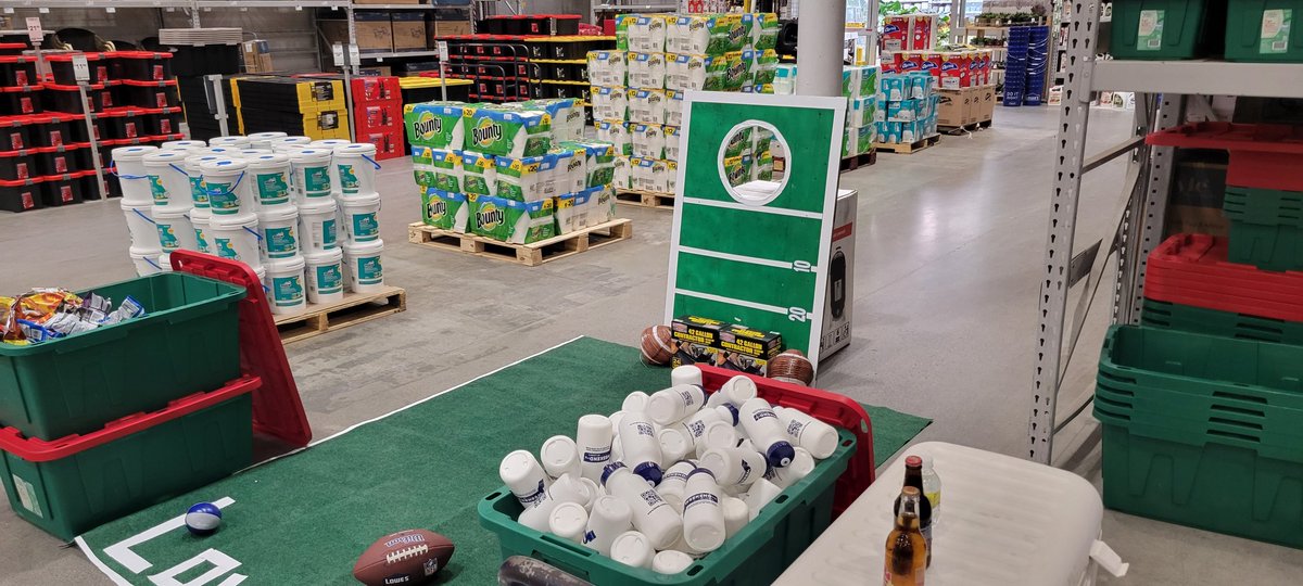 Getting Ready For Weekending <a href="/lowes0419/">Roanoke Lowe’s 0419</a> Join Us For Some Fun! <a href="/AdamGJamison/">Adam Jamison</a> <a href="/RealDennisLight/">Dennis Light</a> @som2to <a href="/thomasle42/">Lauren Thomas</a> <a href="/andrewwooddell8/">Jack Dent</a> <a href="/BlueBoxR1/">@BlueBoxR1</a> <a href="/BoltzBill/">Bill Boltz</a> <a href="/JoeMcFarland_/">Joe McFarland</a> <a href="/BenitoKomadina/">Benito.Komadina@Lowes</a> <a href="/MarvinREllison/">Marvin Ellison, Chairman & CEO of Lowe’s</a>