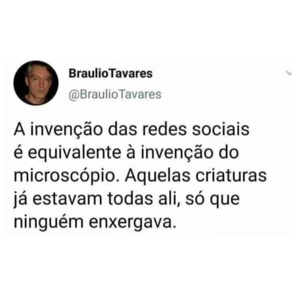 <a href="/alinelks/">Aline de Assis</a>