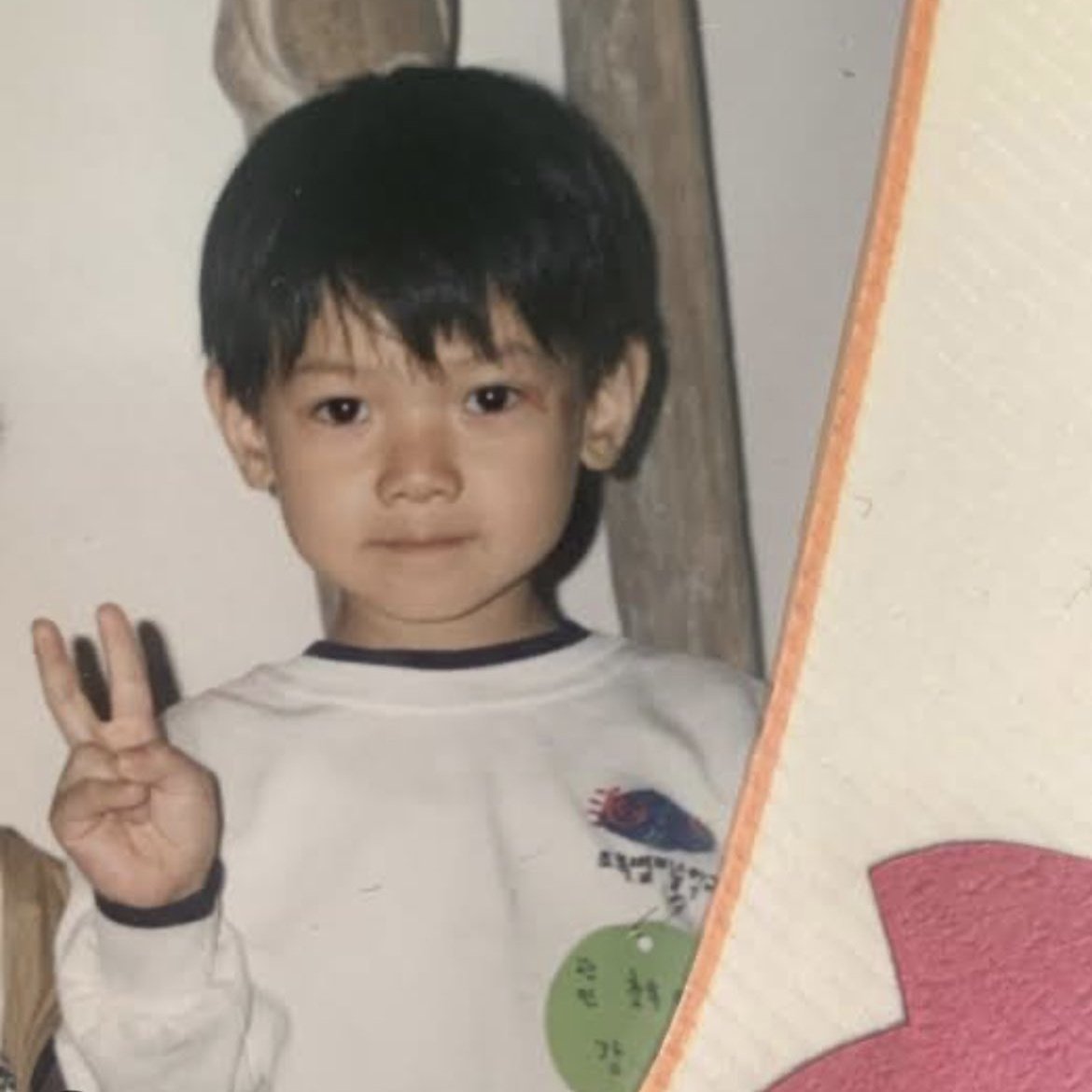 vasilissaadair's tweet photo. WHAT IS KANG YEOSANG DOING THERE https://t.co/QieTAFPzoc