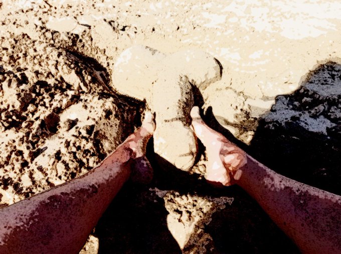 A chi indovina cosa sto facendo...una sorpresa 😘💌 https://t.co/EyTr9hzll0<a href="/tag/footfetish"class="tags"><span>#footfetish</span></a><a href="/tag/swingers"class="tags"><span>#swingers</span></a><a href="/tag/collant"class="tags"><span>#collant</span></a><a href="/tag/italiana"class="tags"><span>#italiana</span></a>