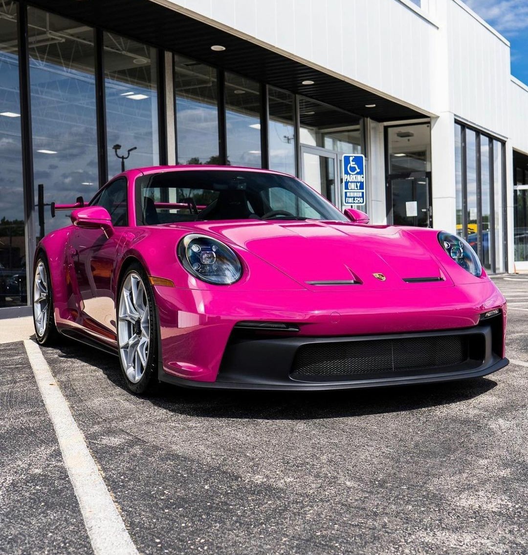 PorscheCIub's tweet photo. Paint-to-Sample Rubystar 992 GT3 https://t.co/tC0nhciNYv