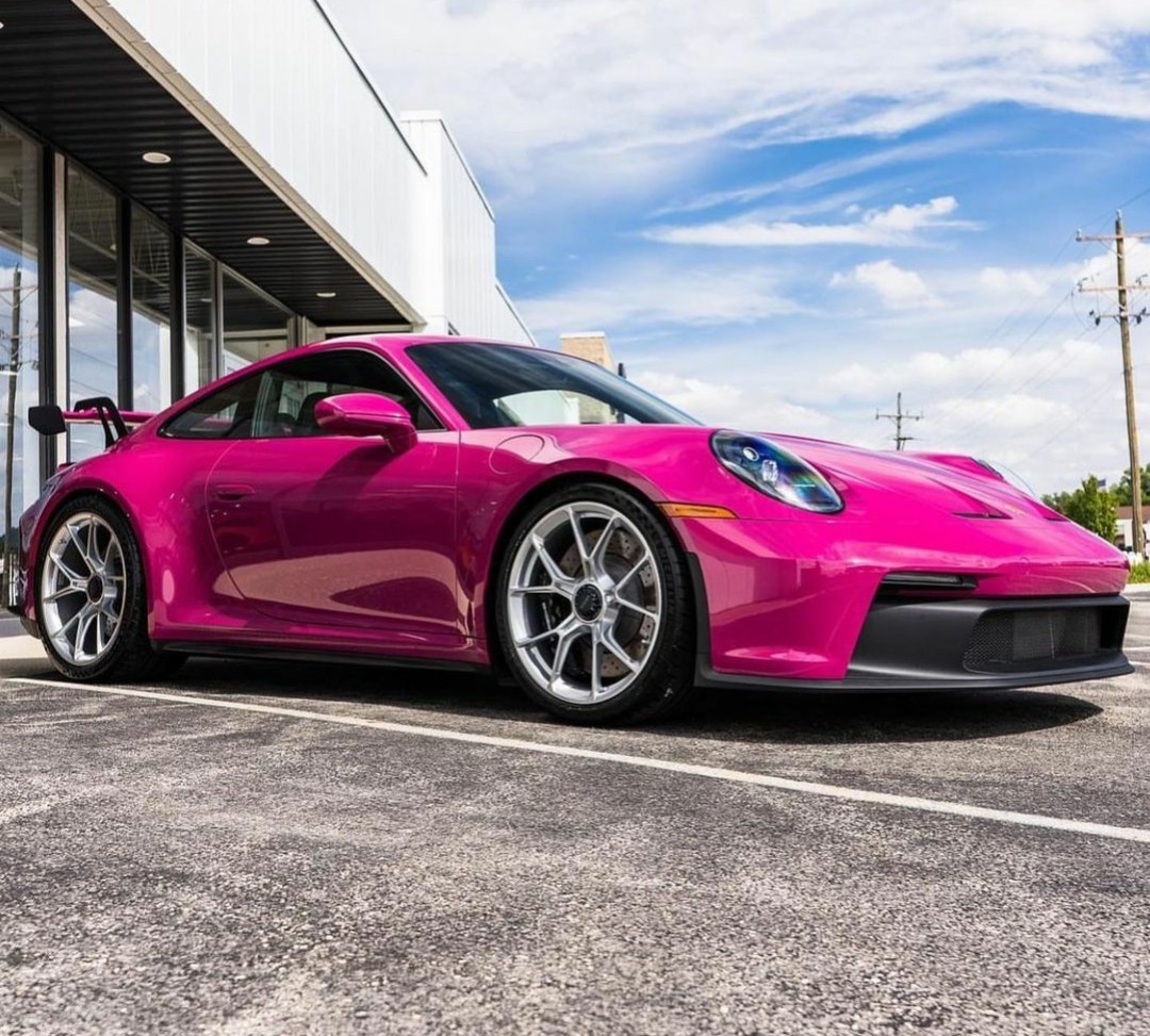 PorscheCIub's tweet photo. Paint-to-Sample Rubystar 992 GT3 https://t.co/tC0nhciNYv