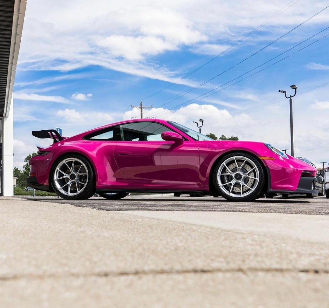 PorscheCIub's tweet photo. Paint-to-Sample Rubystar 992 GT3 https://t.co/tC0nhciNYv