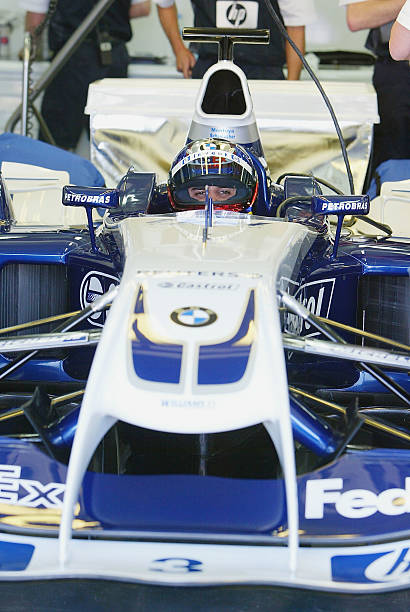 Juan Pablo Montoya, Williams, Ricardo Tormo, 2004. Photo: Mark Thompson. #F1 #f1testing #BMW