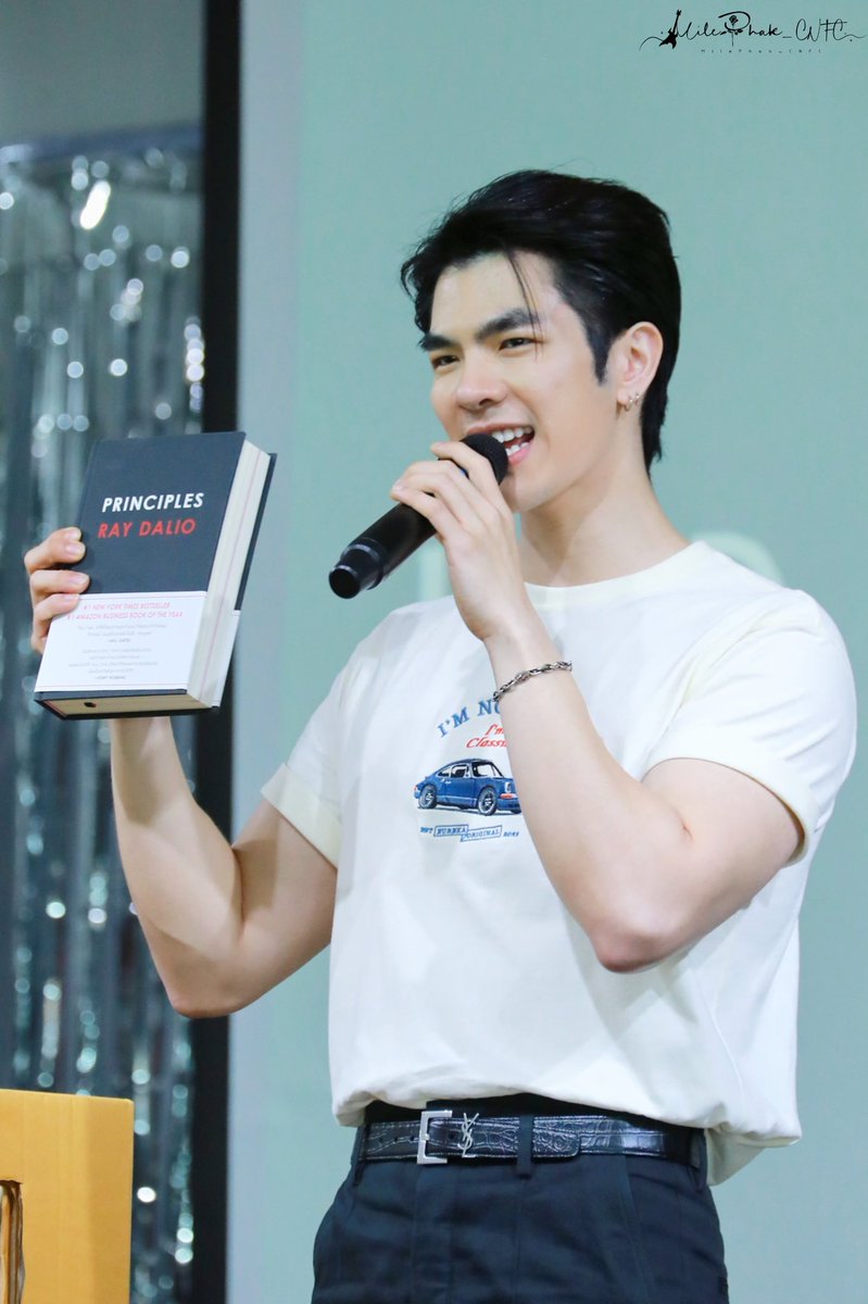 230107 |   HappysMileday

“劝学”篇
good good study
day day up

<a href="/milephakphum/">mile phakphum</a> 
#milephakphum
#HappysMileday2023