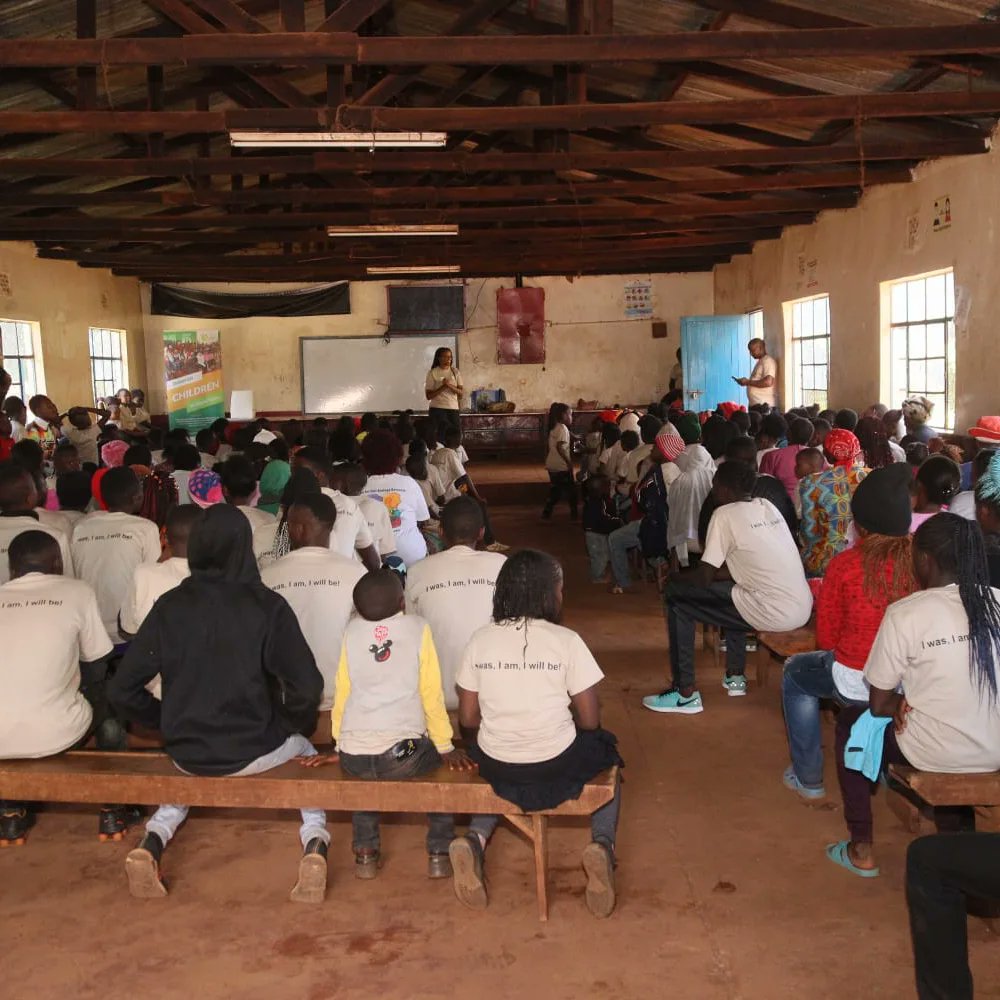 Dignified Children tweet media