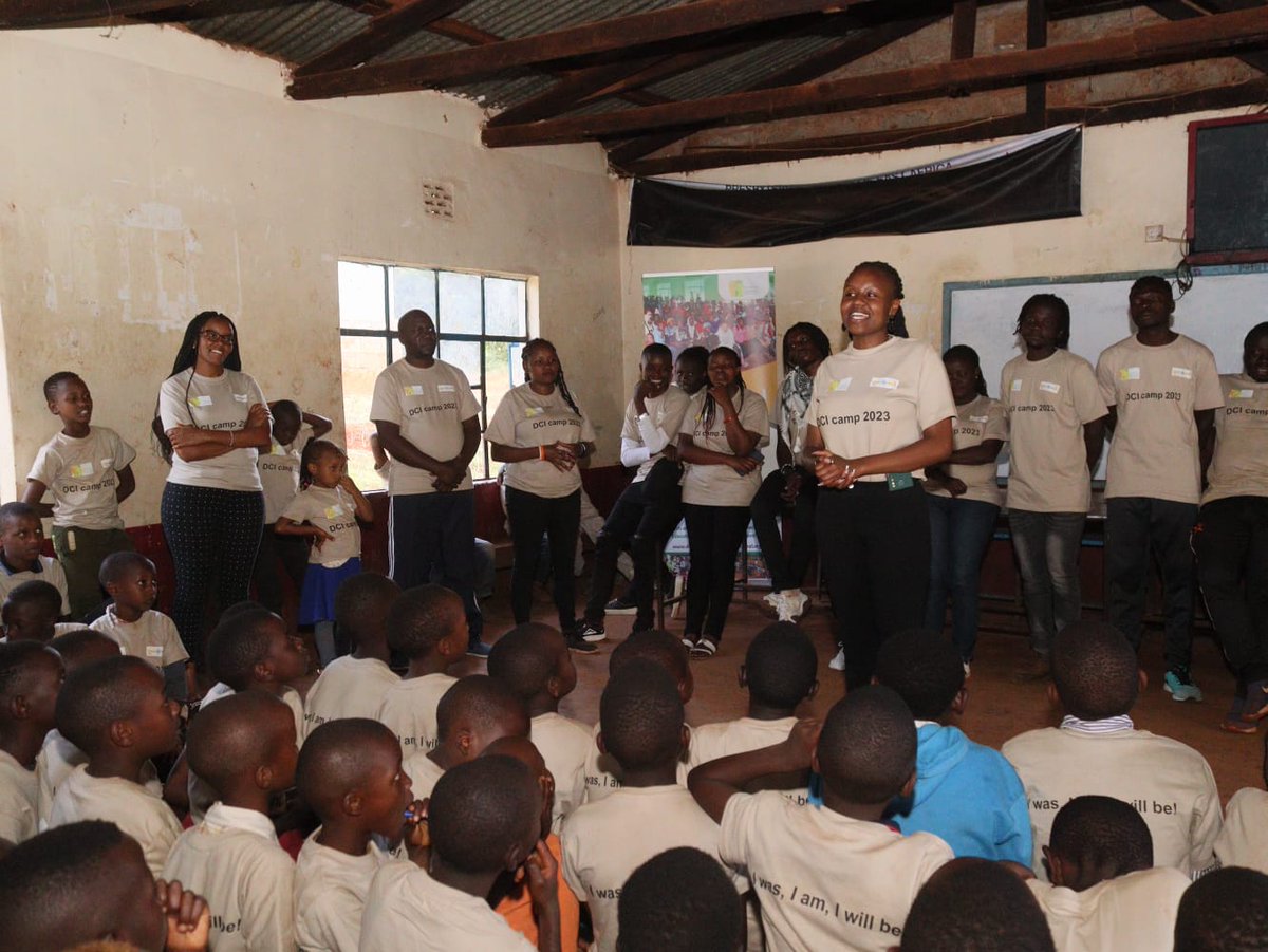 Dignified Children tweet media