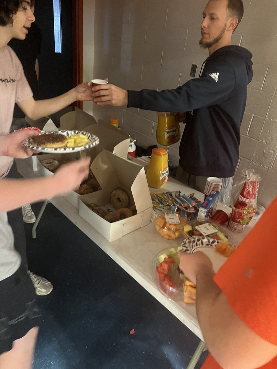 CoachMonroe tweet media