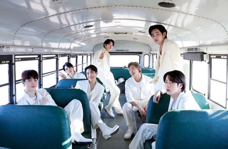 tanniekosmossss's tweet photo. BTS awards at 37th Golden Disc Awards:

• Thai Fans Support With Baoji (JHOPE)
• TikTok ‘Most Popular Artist’
• Best Album’ Bonsang 
• Best Digital Song (Bonsang) - That That’
• Album Of The Year (Daesang) 

Congratulations BTS. BTS LIVING LEGENDS. BTS IS THE STANDARD! https://t.co/DqL8c4BLXp