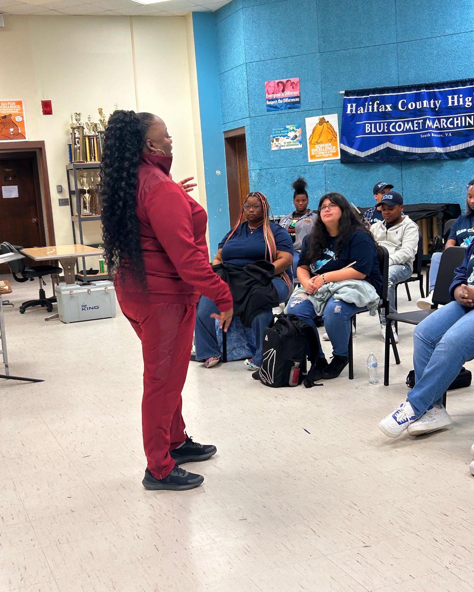 VUUAOSBand's tweet photo. Last night, AOS Staff visited Halifax County High School and spoke to their students about opportunities at VUU and the AmbassadorsOfSound Marching Band! https://t.co/DKoaNYAGnj