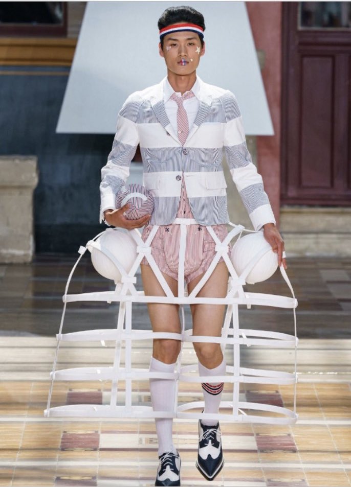 PastorAlexLove's tweet image. Men, what is stopping you from dressing like this?