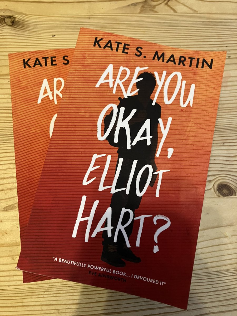 katemartin100's tweet image. 🧡GIVEAWAY🧡

I have two signed copies of Elliot Hart with dyslexia friendly print that I would like to donate to a secondary school. Retweet and follow to enter. Two winners picked on 13/1. UK only. #Giveaway #librarians #Neurodiversity #Dyslexia #MentalHealthAwareness #ya 🧡