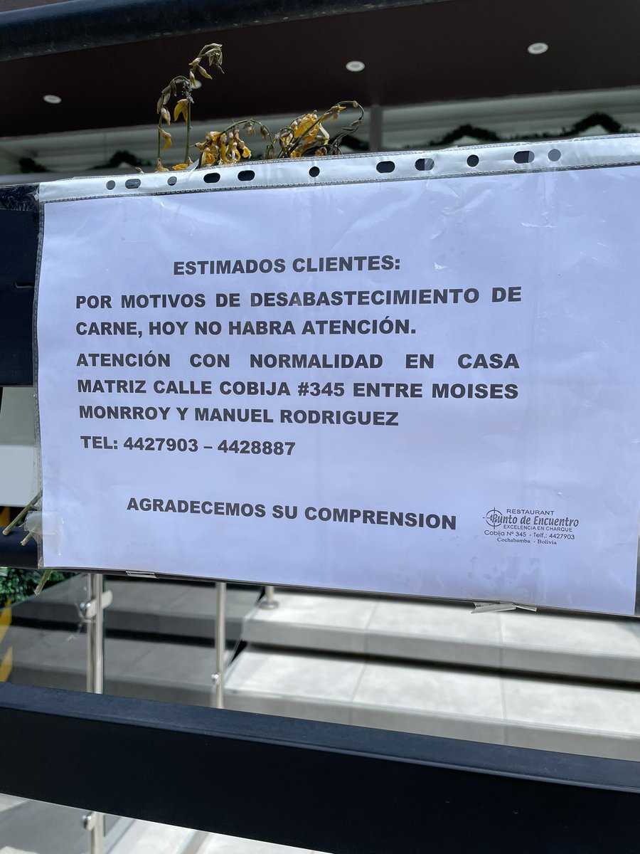 carlos_olivera's tweet photo. Uf, están alentando a Cochabamba, esto se puede poner feo https://t.co/yundTa9mE6