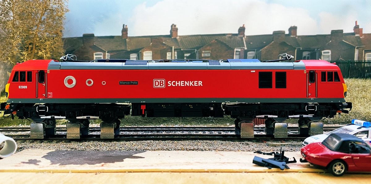 Big_Controller's tweet image. Managed an hour in the man cave this afternoon #speedmodelling #TMRGUK Found a Black 5 with a V4 fitted speaker upgraded, 92 testing, 3D air dam with slot and some sculptamolding nearly timed for beer