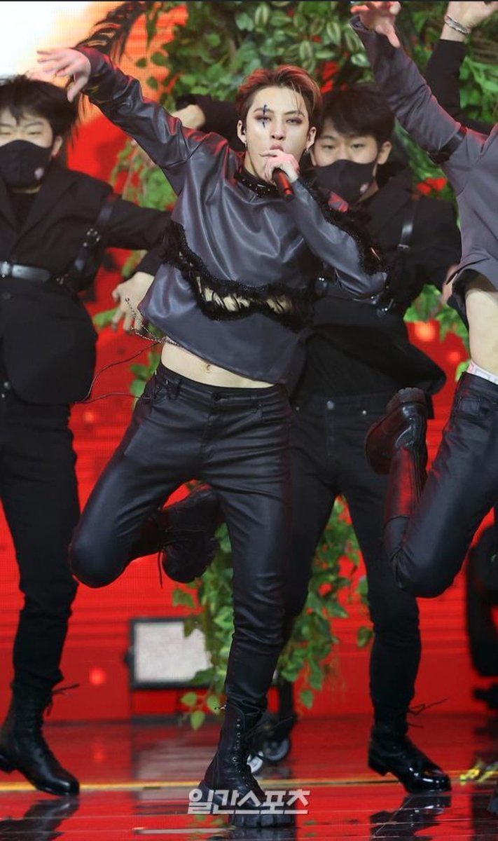 gor_cb's tweet image. N년전 오늘의 방찬 
220108 NAVER 
#StrayKids #BANGCHAN