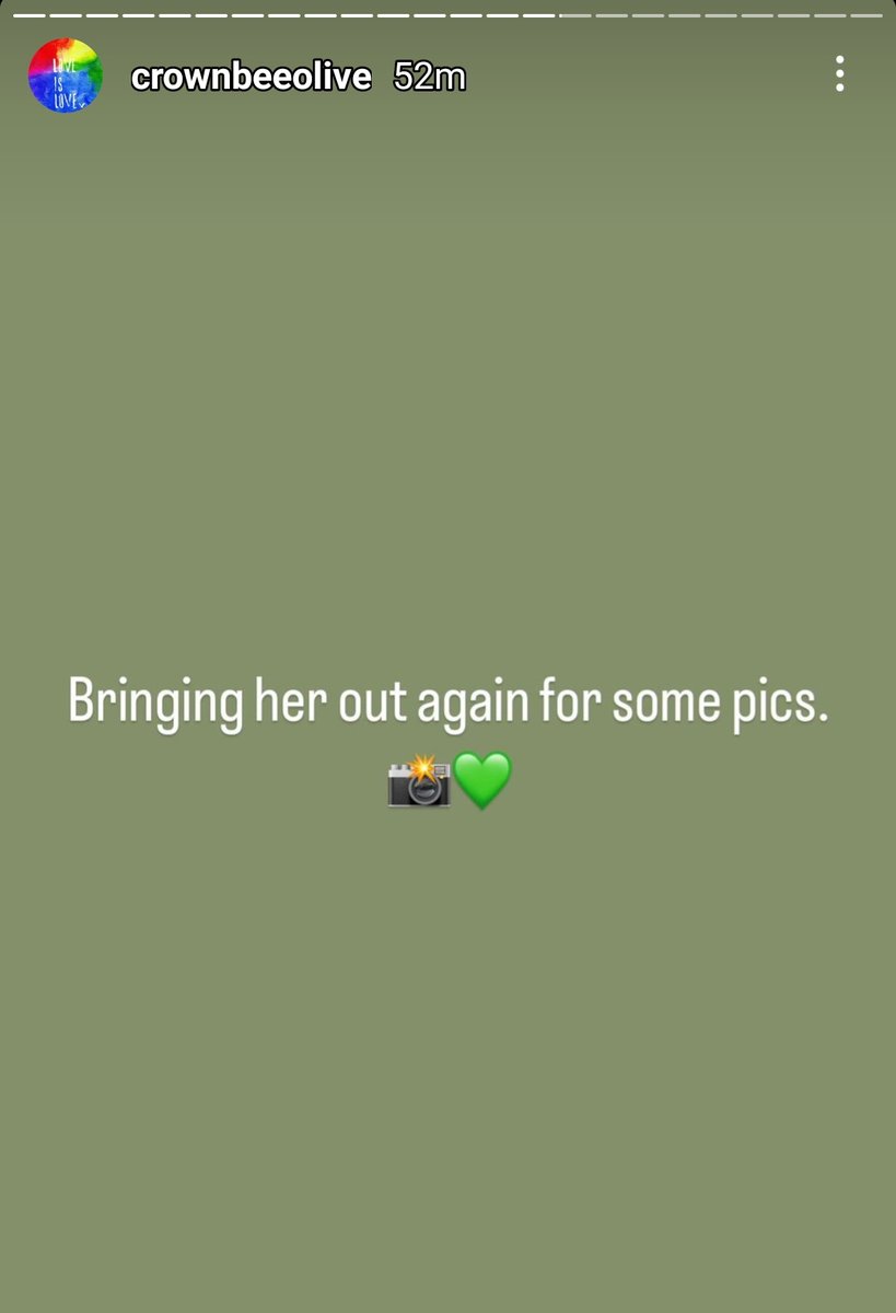 dustysted's tweet photo. Same old shit but a different day 
Kendall to be back for pics 🧔

How many times is she to be used ?? Like get her a long term beard why is there double bearding

I don't like it

#FreeLarry #hendall https://t.co/Dwl5Eebyv6