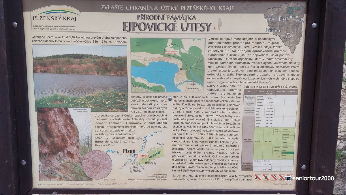seniortour2000's tweet photo. Bike,swim & bike..dnes k vodní nádrži Ejpovice,plavky do báglu.
*Říčka,někdy řeka🙂Klabava,protéká v.n.Klabava do v.n.Ejpovice,by se po pár km spojila pod Chrástem s Berounkou.
*Na pravém břehu v.n.Ejpovice PP Ejpovické útesy,viz info.
#Ejpovice #Rokycany #Klabava🚴♂️🏊♂️🚴♂️👍🙂 https://t.co/KzBjnH1WYA