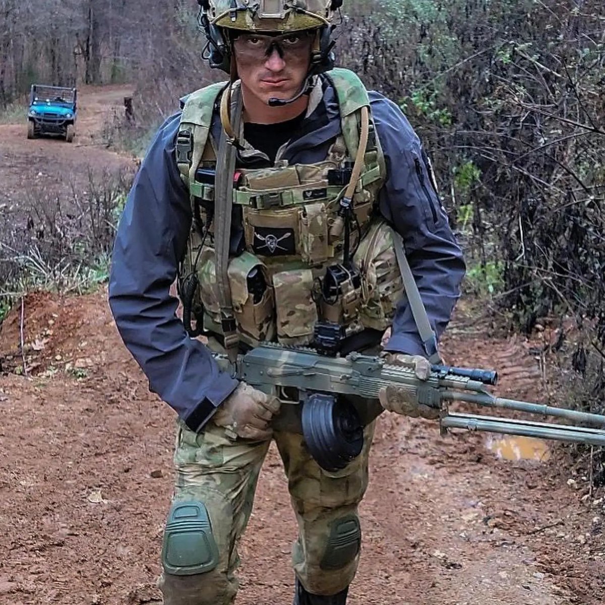 Fun BB War. 

We froze, and everyone died.

@bluejeanoperator running the @warriorassaultsystems 901 rig. Grab yours today @ blackbeargear.ca 
Reposted from @bluejeanoperator

#blackbeargear #warriorassaultsystems #chestrig #multicam #milsim( #📷 <a href="/blackbeargear/">Josh Crawford</a> )