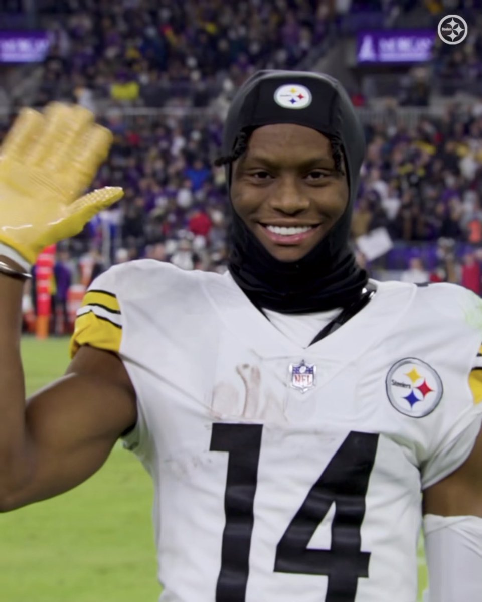 Me when I see another Steelers fan at Walmart.