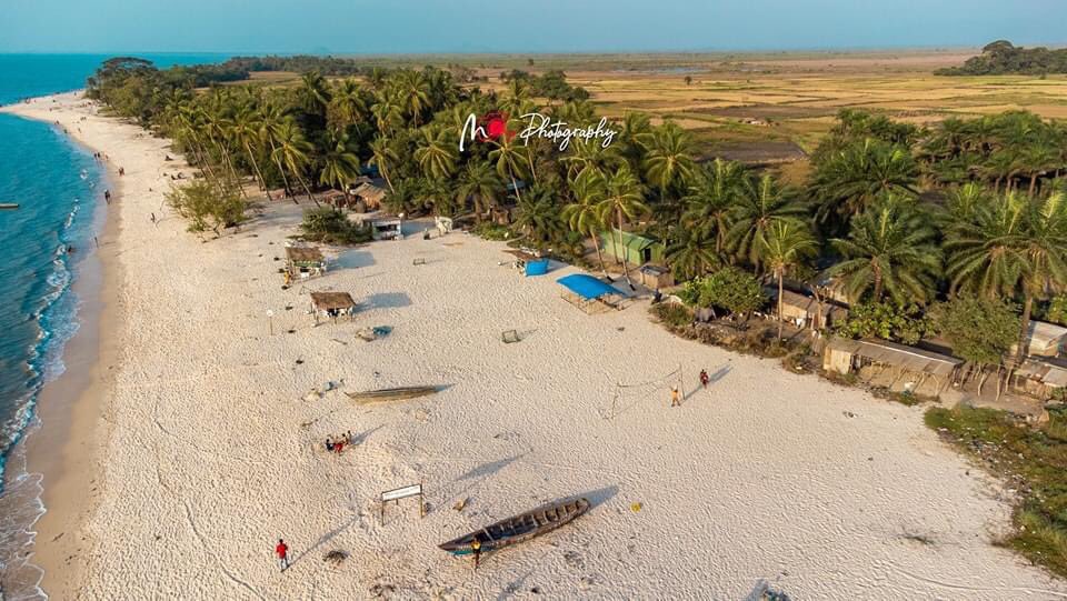 Je suis à Conakry, qui m'invite à la plage de Tayaki ? #VisitGuinea #Guinee #Conakry