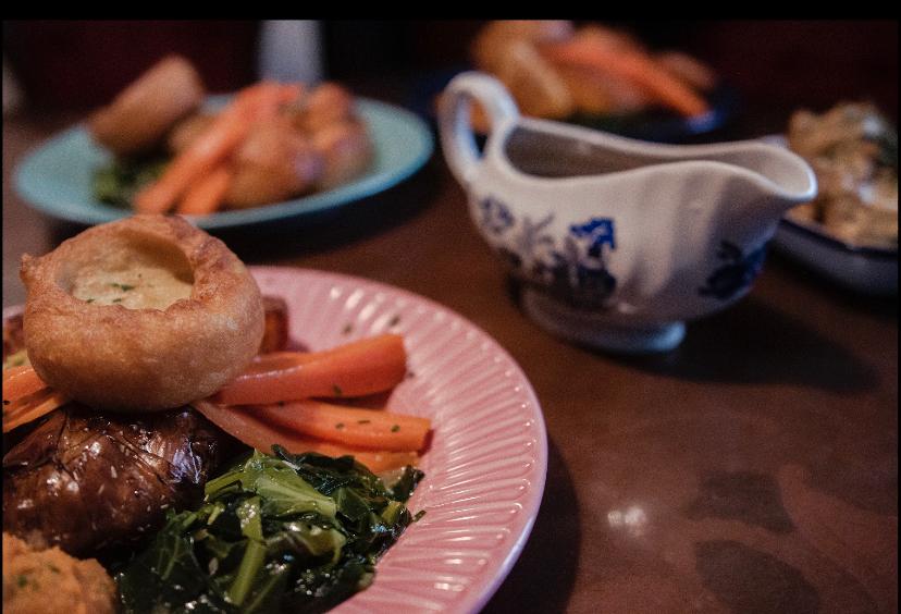 Heavy Metal roasts kick off in London tomorrow, as Bristol's award winning LD's Kitchen vegan Sunday roasts finally hit the capital here at @Theblack_heart Book a table now (link in bio)